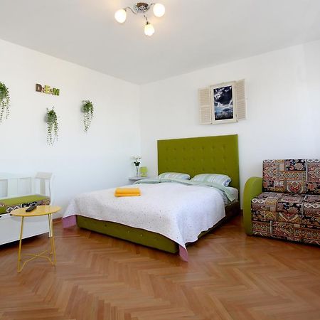 Dream Apt With Parking Apartamento Belgrado Exterior foto